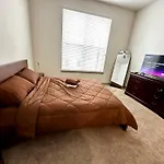 Downtown Houston Cozy Queen Suite