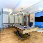Downtown Houston Cozy Queen Suite