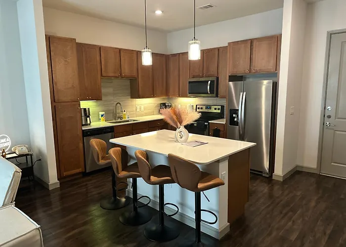 Downtown Houston Cozy Queen Suite
